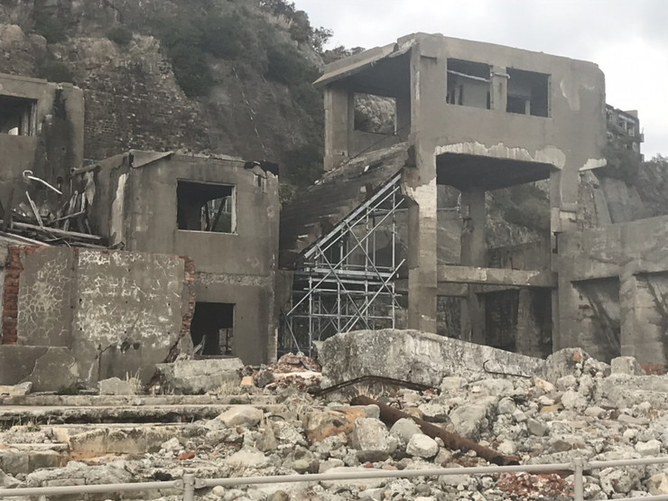 第二竪坑口桟橋跡（命の階段）